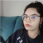 Profesora de apoyo imparte clases a domicilio o online